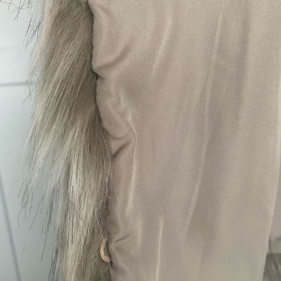 Cupcakes and Cashmere Fur Vest - Large - Picture 4 of 4